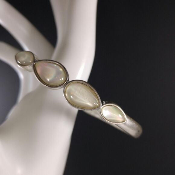 Lucky Brand Hinged Faux Pearl Rhinestone Bracelet, 7 Inches - Picture 3 of 6